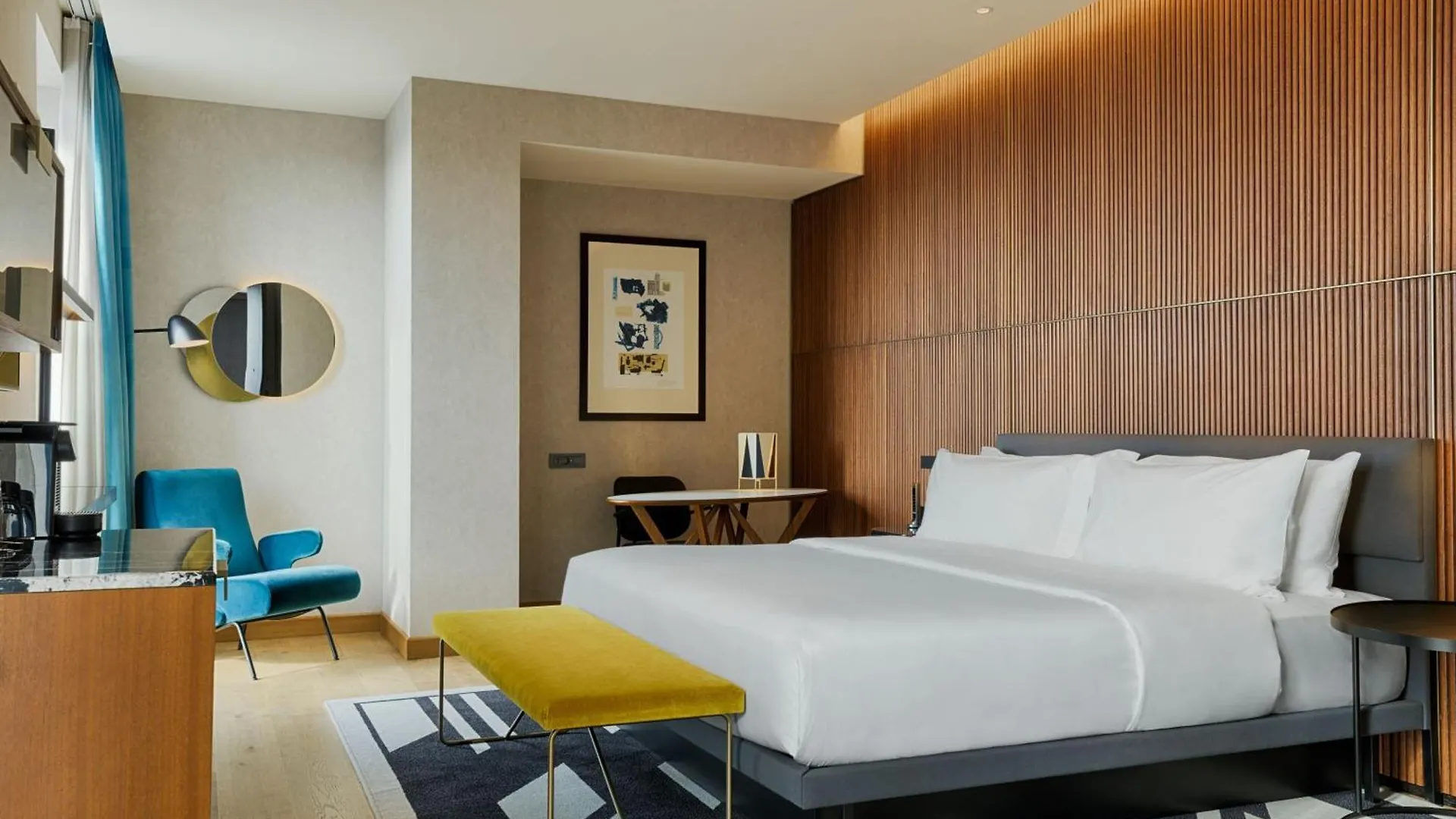 Le Meridien Batumi 5*,